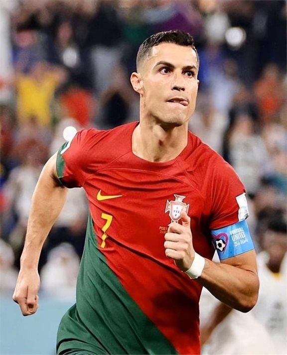 体育app下载-C罗官方宣布重要助攻新规，法国队引发争议！引发球迷热议的简单介绍