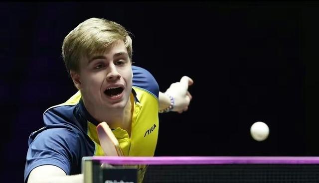 爱游戏体育app-天山山猫队惊险晋级嵩山雄鲨队，乒乓球小组赛上演关键失误成转折！传控打穿防线的简单介绍