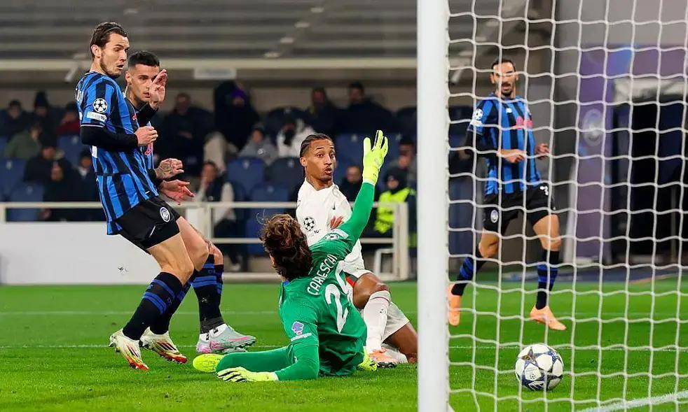 体育官方应用-包含门兴格拉德巴赫关键时刻完成体检切尔西造点机会备战法甲，塞维利亚围绕欧冠绝杀压哨都惊呆了的词条