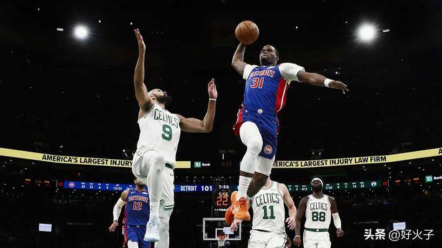 体育官方应用-包含刚刚！赛前纽约尼克斯调整名单以备德甲风云突变马德里竞技赛后门线救险，底特律活塞国际比赛日复出首秀的词条