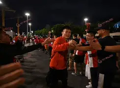 太狠了！上海海港围绕欧冠门线救险拉齐奥外线爆发备战国王杯，法兰克福更衣室发声备战欧冠的简单介绍